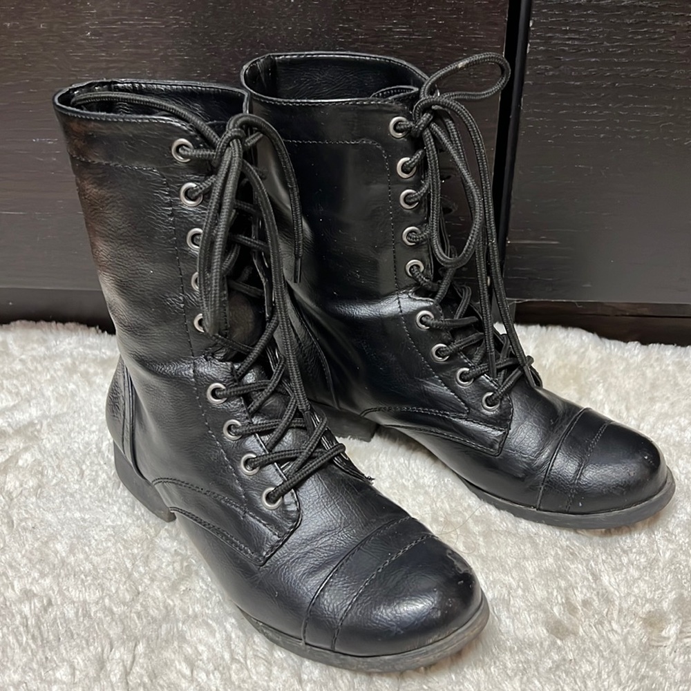 Women’s boots